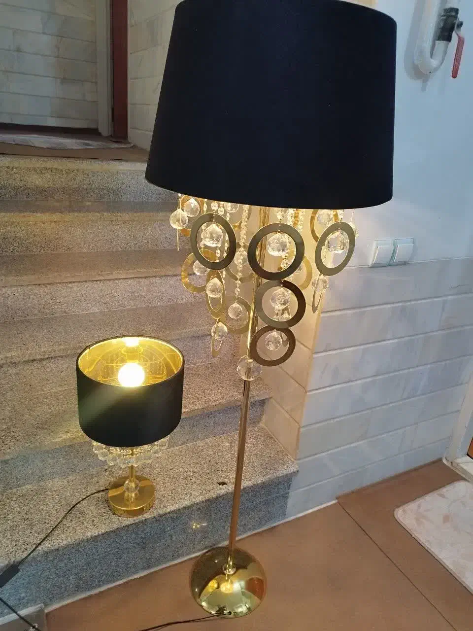 آباژور ایستاده در حد نو|چراغ خواب و آباژور|اردکان, |دیوار