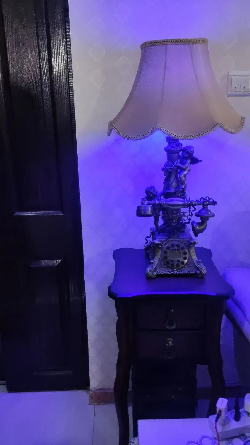 اباژور|چراغ خواب و آباژور|سنگر, |دیوار