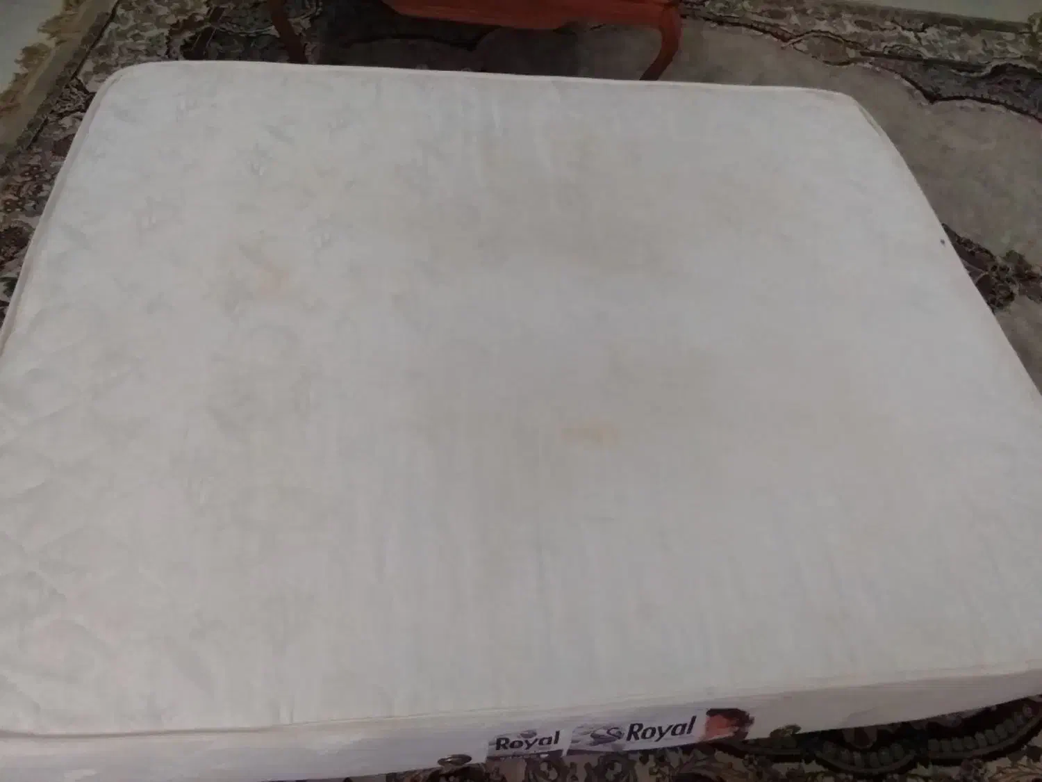 تشک در حد نو بسیار تمیز|تشک تختخواب|آبادان, |دیوار