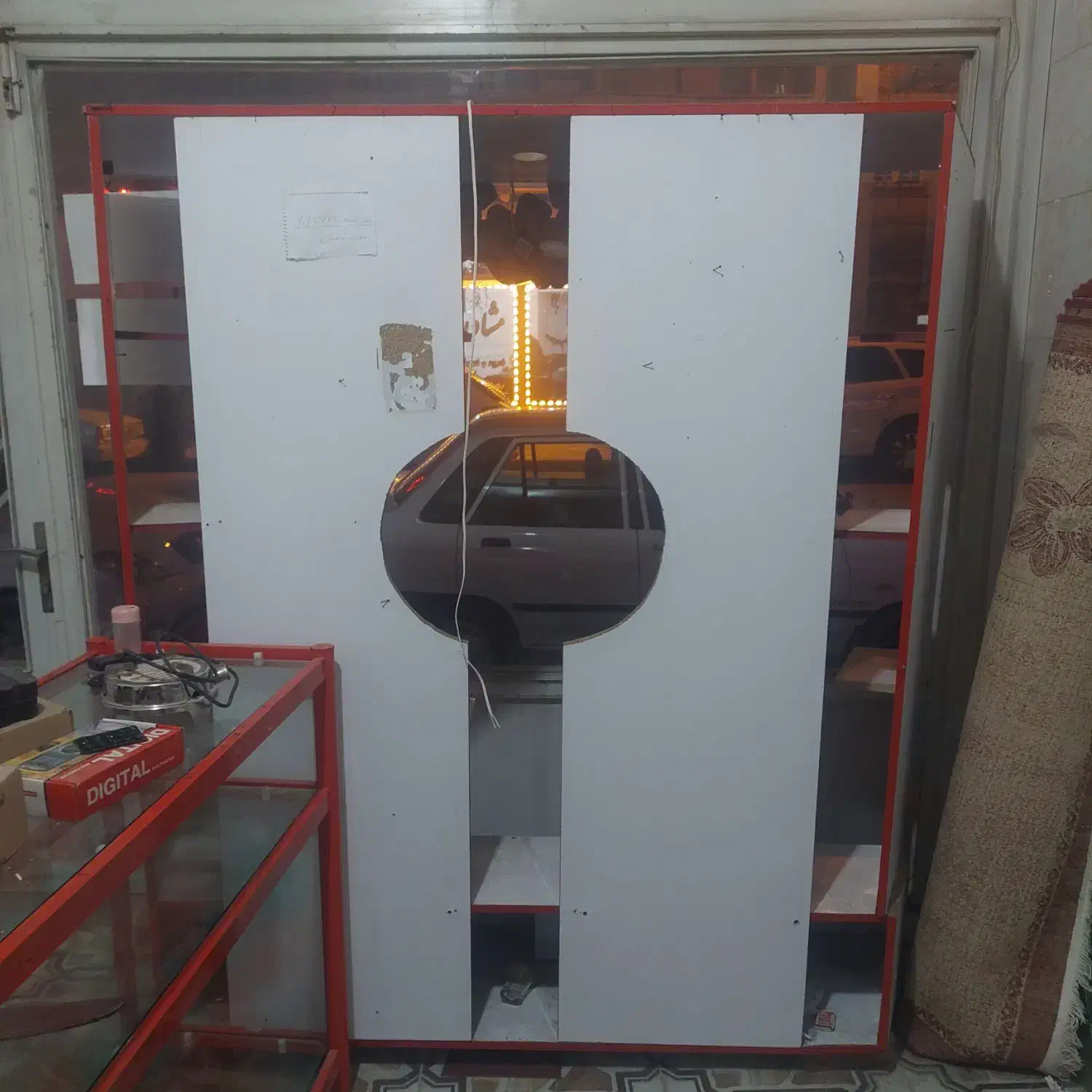 ویترین پشت شیشه|بوفه، ویترین، کنسول|ارومیه, |دیوار