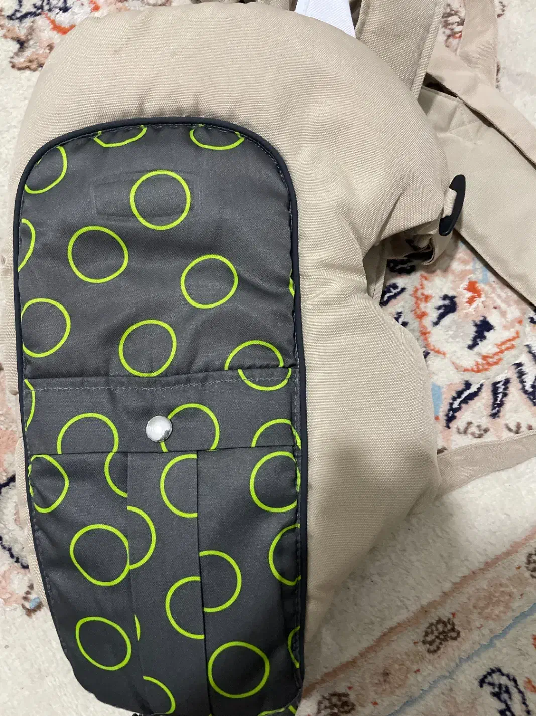 اغوشی بچه|اسباب و اثاث بچه|مشهد, عبادی|دیوار