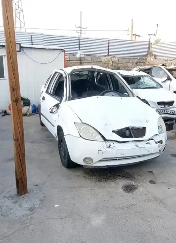 تصادفی تیبا 97|خودرو سواری و وانت|تبریز, |دیوار