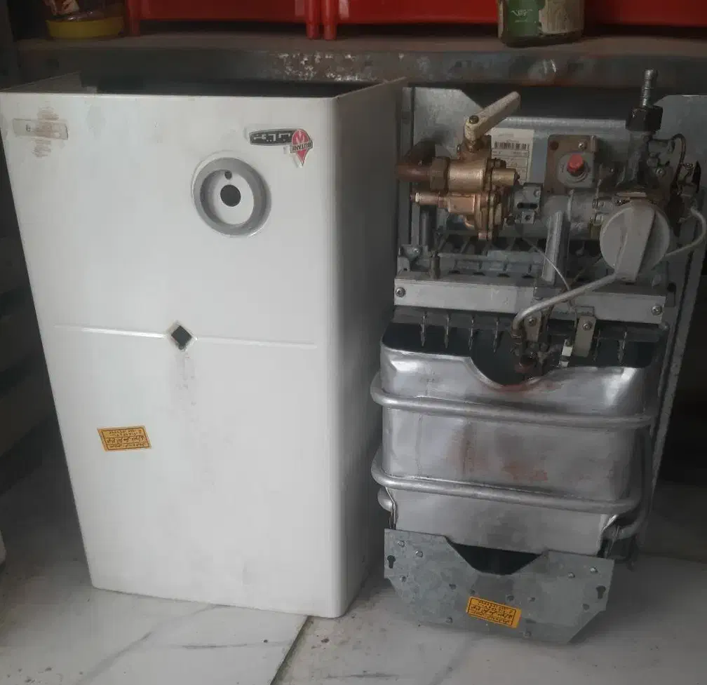 آبگرمکن بوتان کوچک در حد صفر|آبگرمکن، پکیج، شوفاژ|ایلام, |دیوار