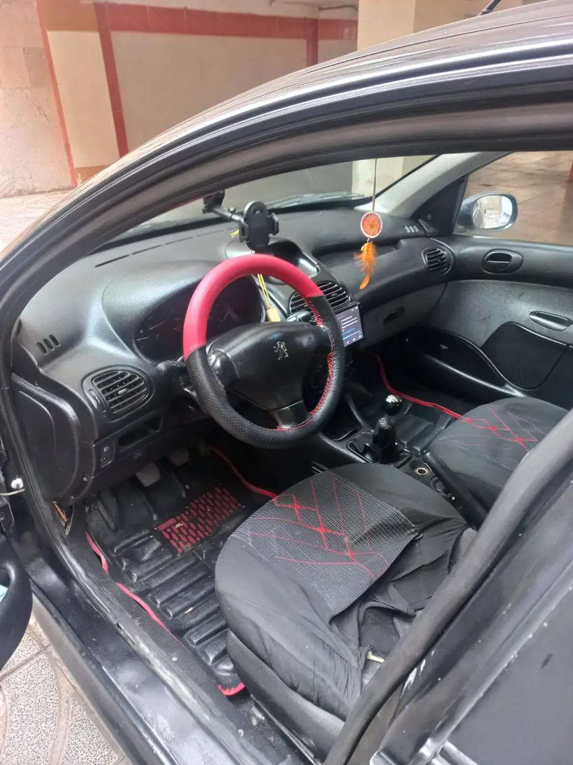 پژو مشکی ۲۰۶|خودرو سواری و وانت|شهریار, شهرک شاهد|دیوار