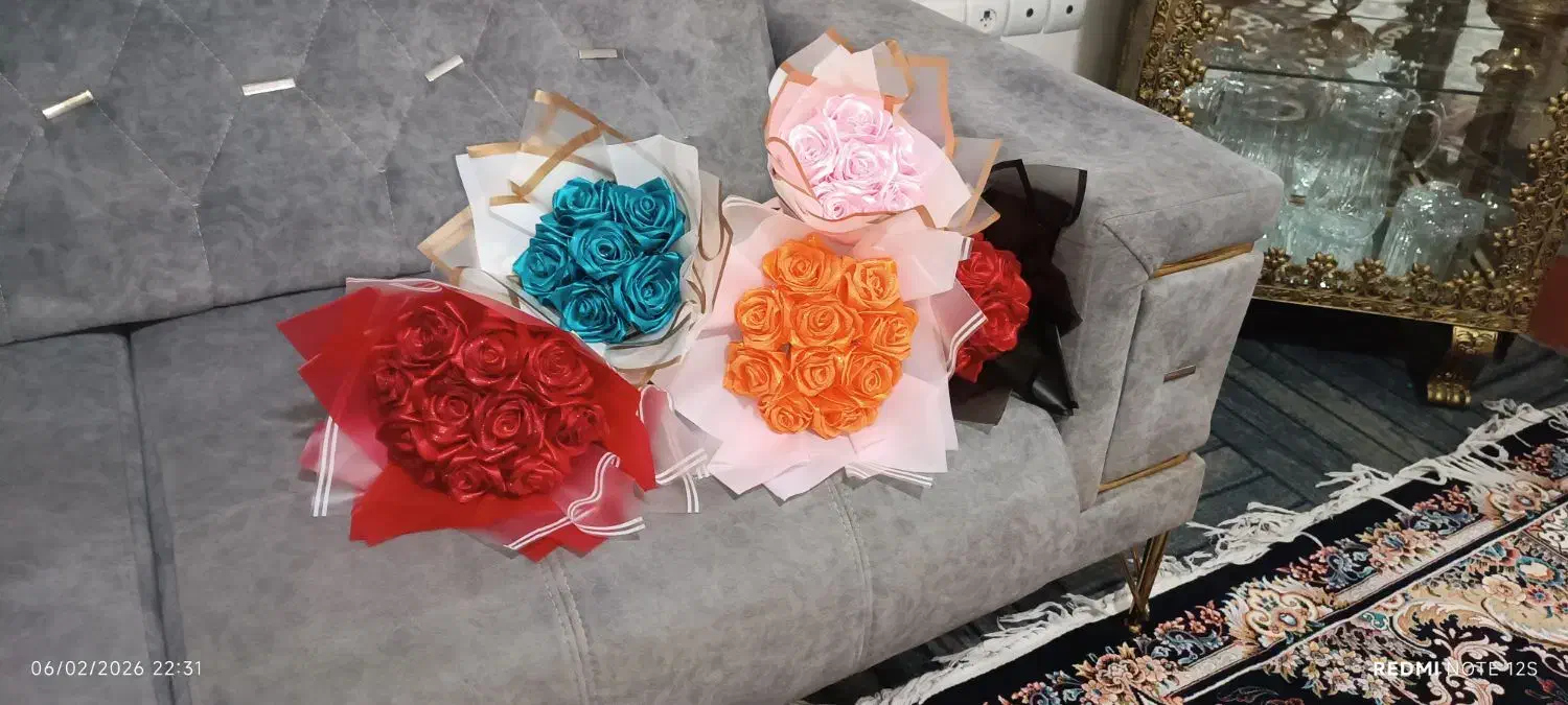 دسته گل نارنجی|گل مصنوعی|میانه, |دیوار