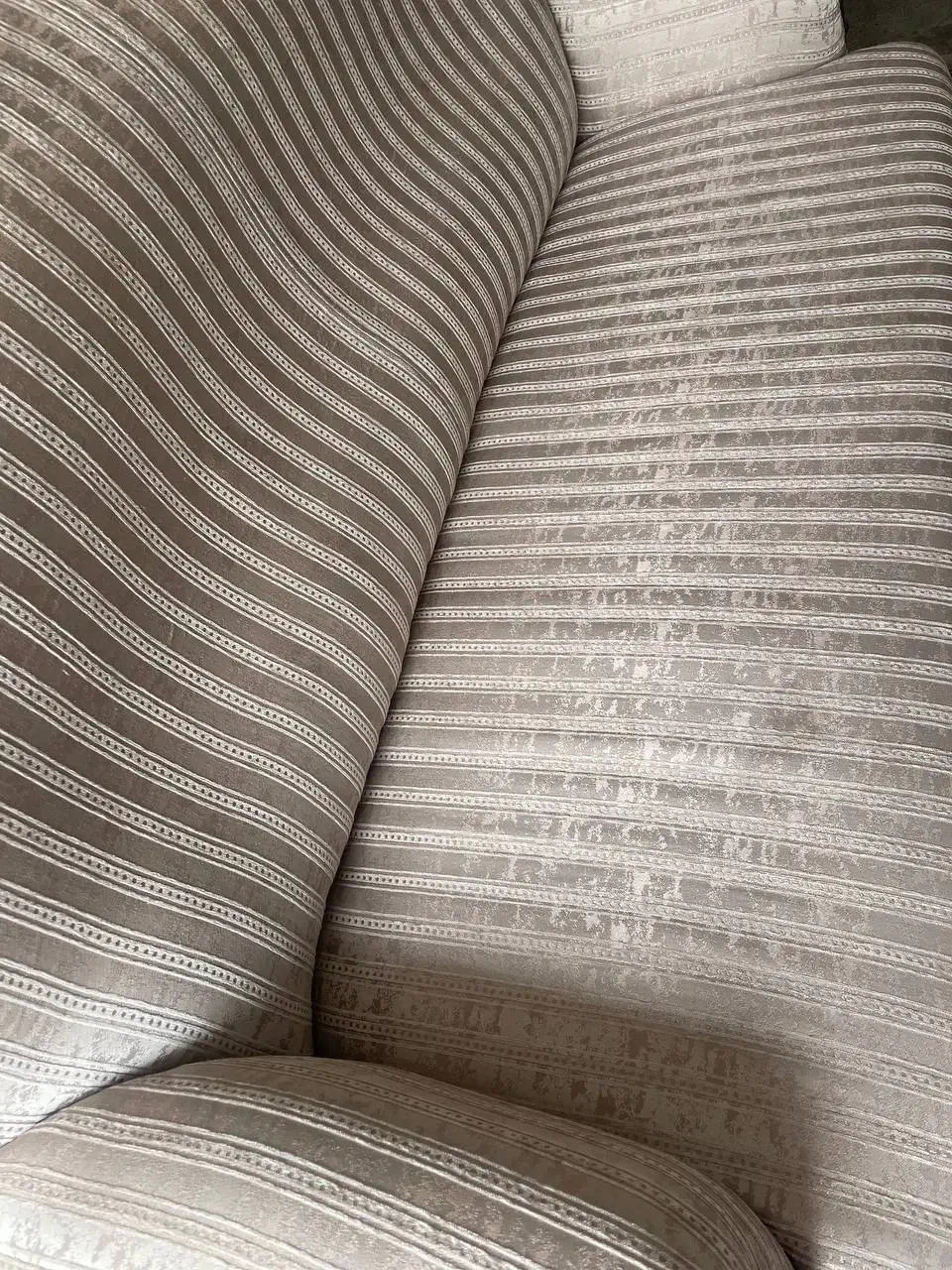 مبل ۳ نفره سلطنتی|مبلمان خانگی و میز عسلی|مرند, |دیوار