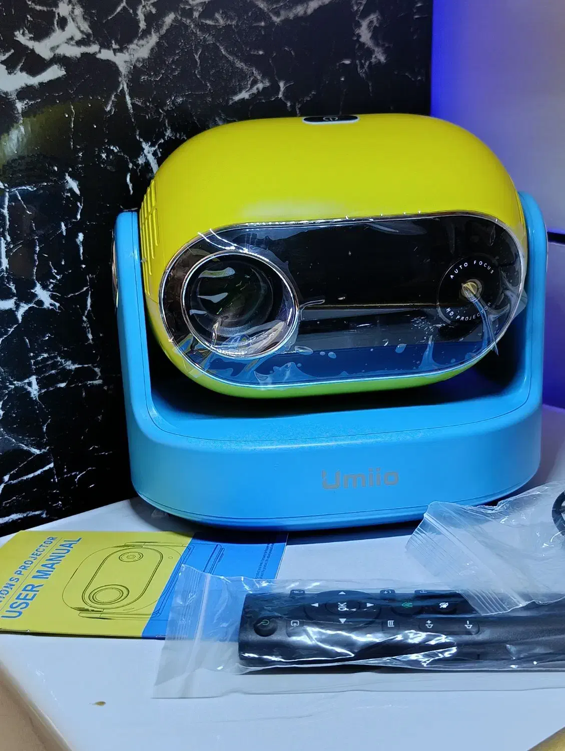 پروژکتور یومیو U30|تلویزیون و پروژکتور|برخوار, |دیوار