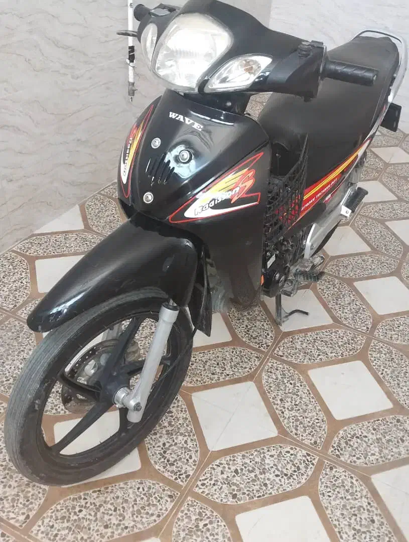 بی کلاج|موتورسیکلت|پیر بکران, |دیوار