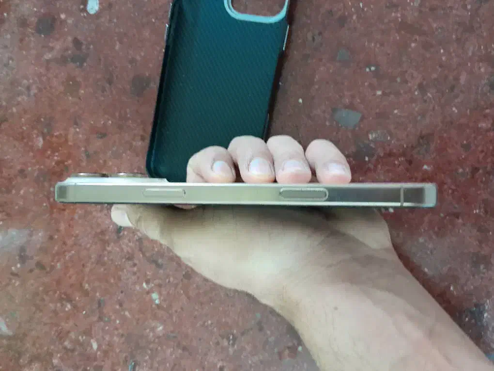 Iphone 16 pro max|موبایل|اراک, |دیوار