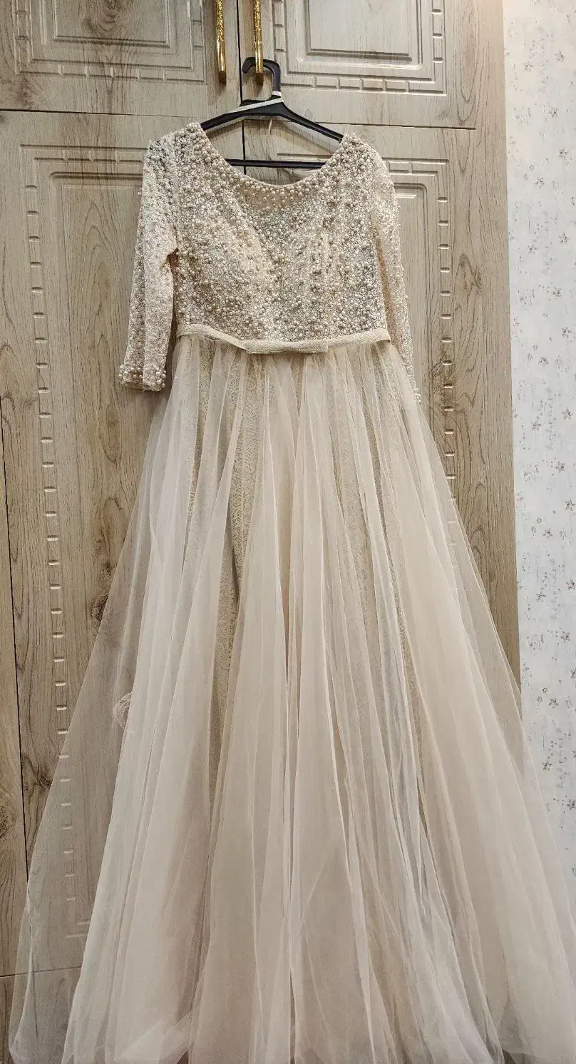 لباس مجلسی|لباس|آران و بیدگل, |دیوار