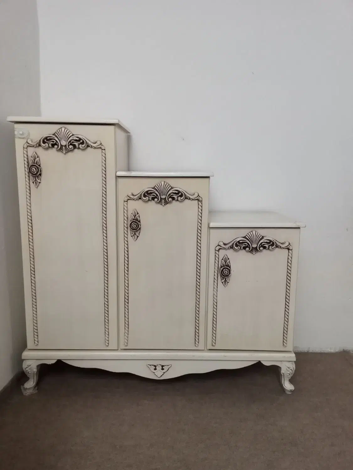 فروش . بوفه . جاکفشی و سرویس پذیرایی|بوفه، ویترین، کنسول|بجنورد, |دیوار