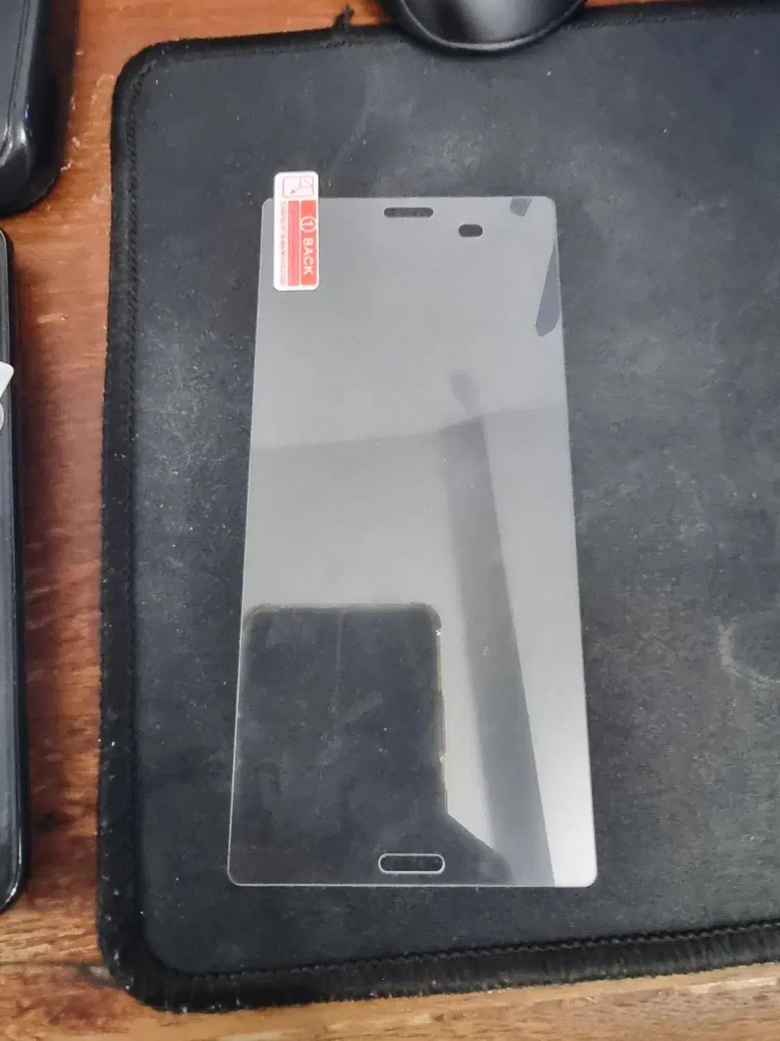 گلس گوشی sony z3|لوازم جانبی موبایل و تبلت|مشهد, حسابی جنوبی (شهرک غرب)|دیوار