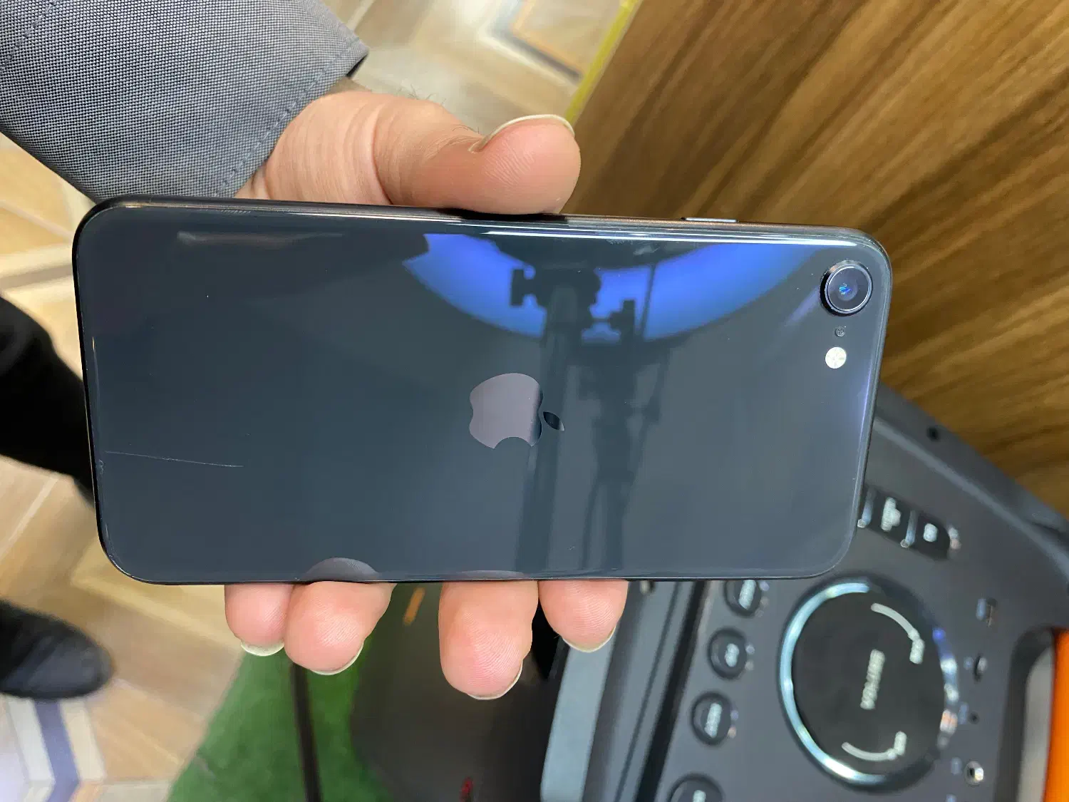 iPhone se 2020|موبایل|بافق, |دیوار