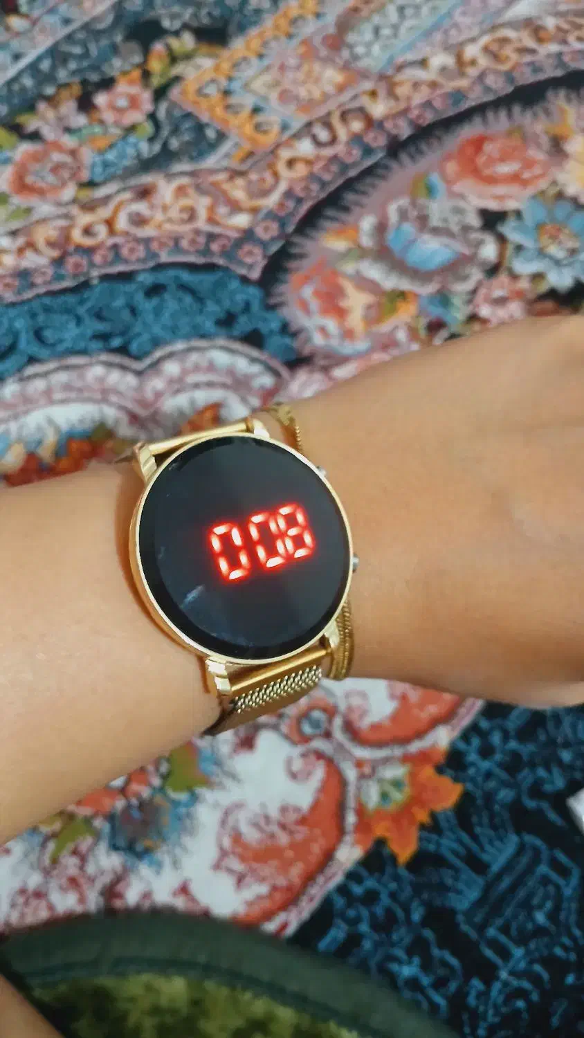 ساعت مچی زنانه|ساعت|گلبهار, شهر جدید گلبهار|دیوار