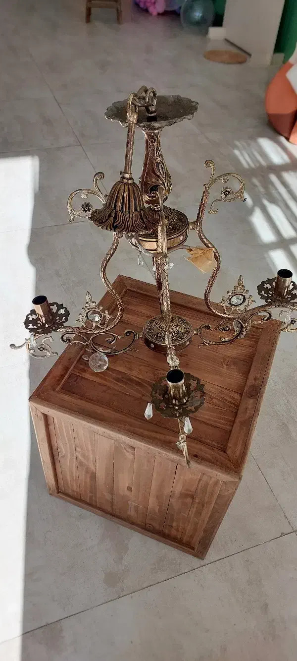 یک جفت لوستر برنج|لوستر و چراغ آویز|زنجان, |دیوار