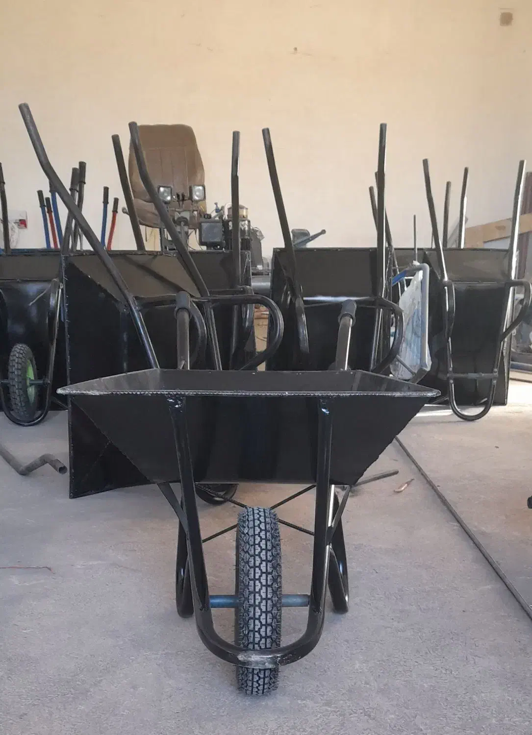 چرخ دستی|مصالح و تجهیزات ساختمان|اهر, |دیوار