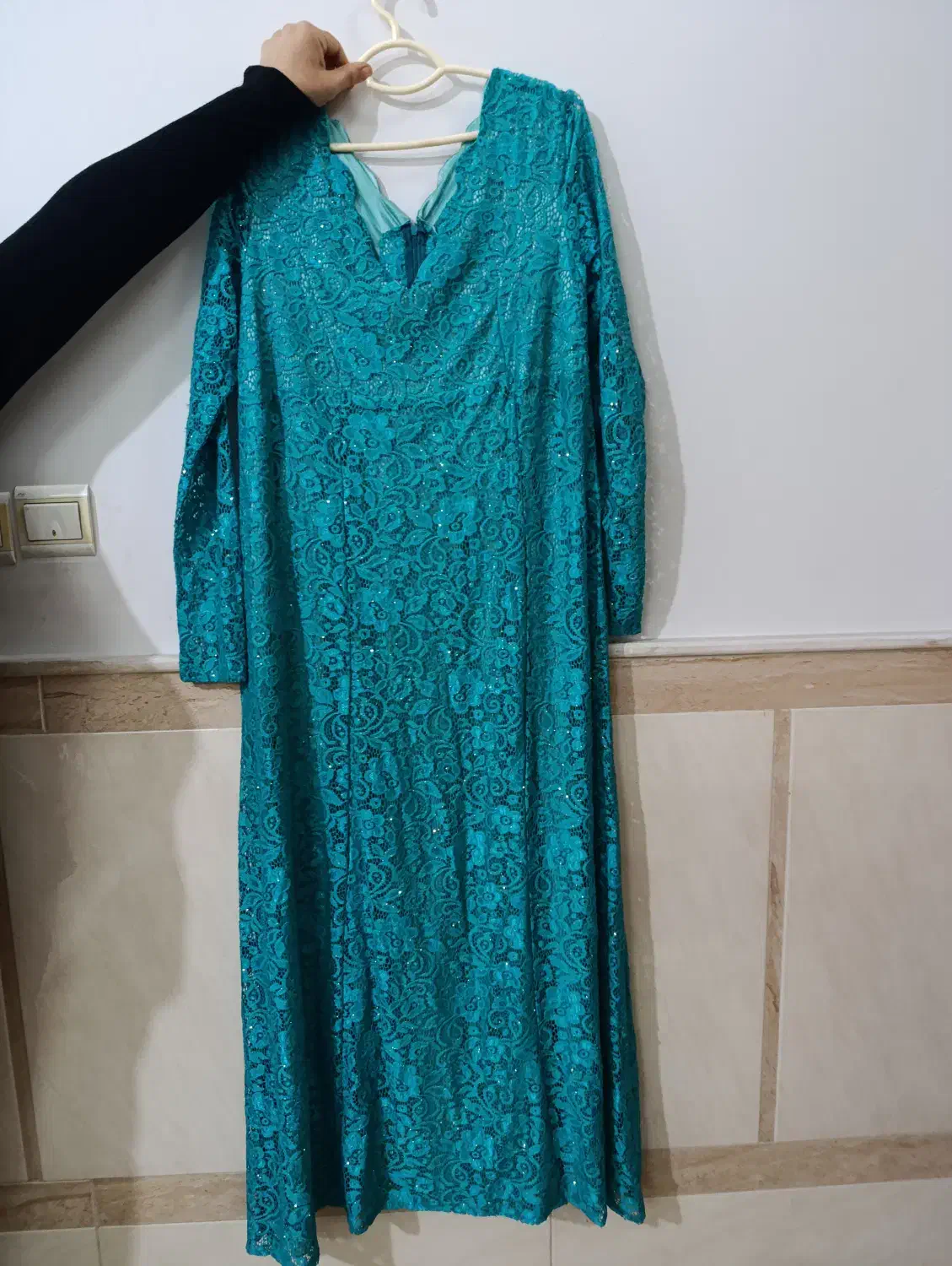 لباس مجلسی|لباس|قم, شهرک مهدیه (مدرس)|دیوار