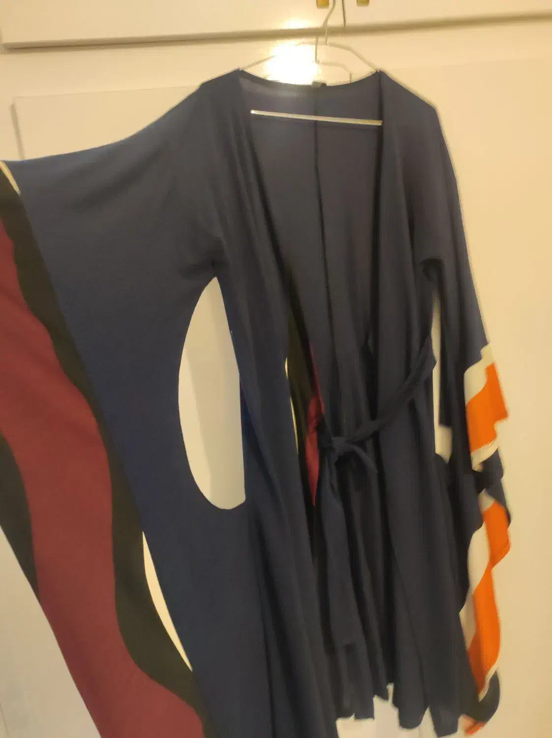 مانتو|لباس|شاهین‌شهر, الهیه|دیوار