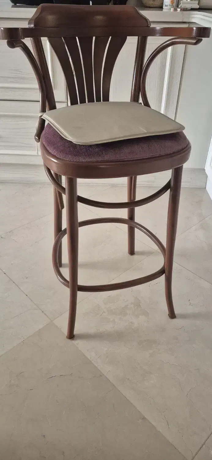 صندلی بلند چوبی|میز و صندلی غذاخوری|ری, علایین|دیوار