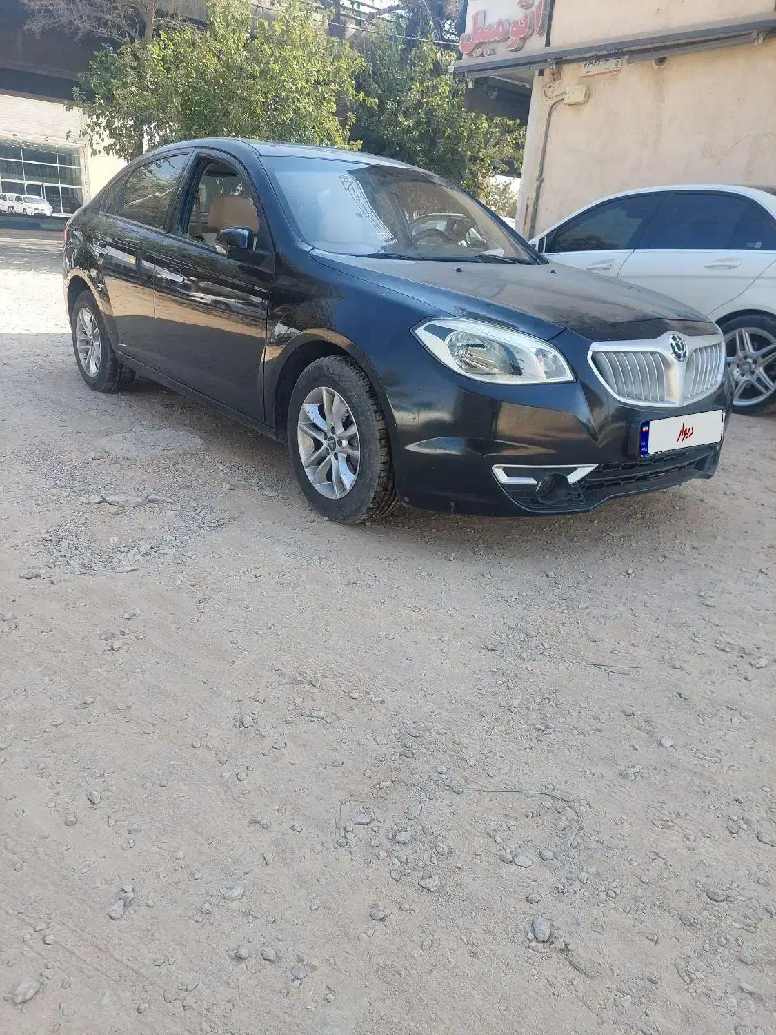 برلیانس H330 اتوماتیک 1500cc، مدل ۱۳۹۶|خودرو سواری و وانت|اصفهان, بابوکان جنوبی|دیوار