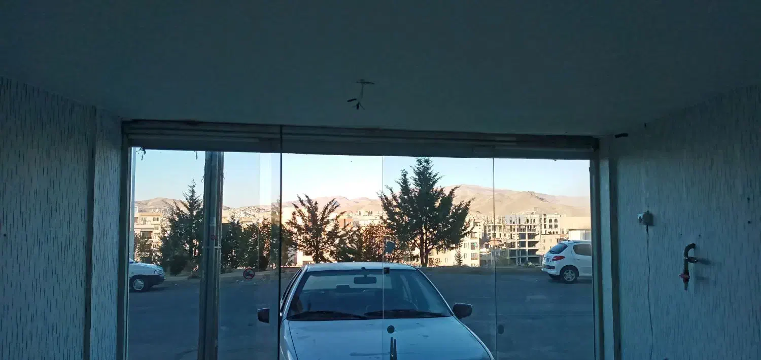 مغازه ۱۴ متری در انتهای شالمان|اجارهٔ مغازه و غرفه|سنندج, |دیوار