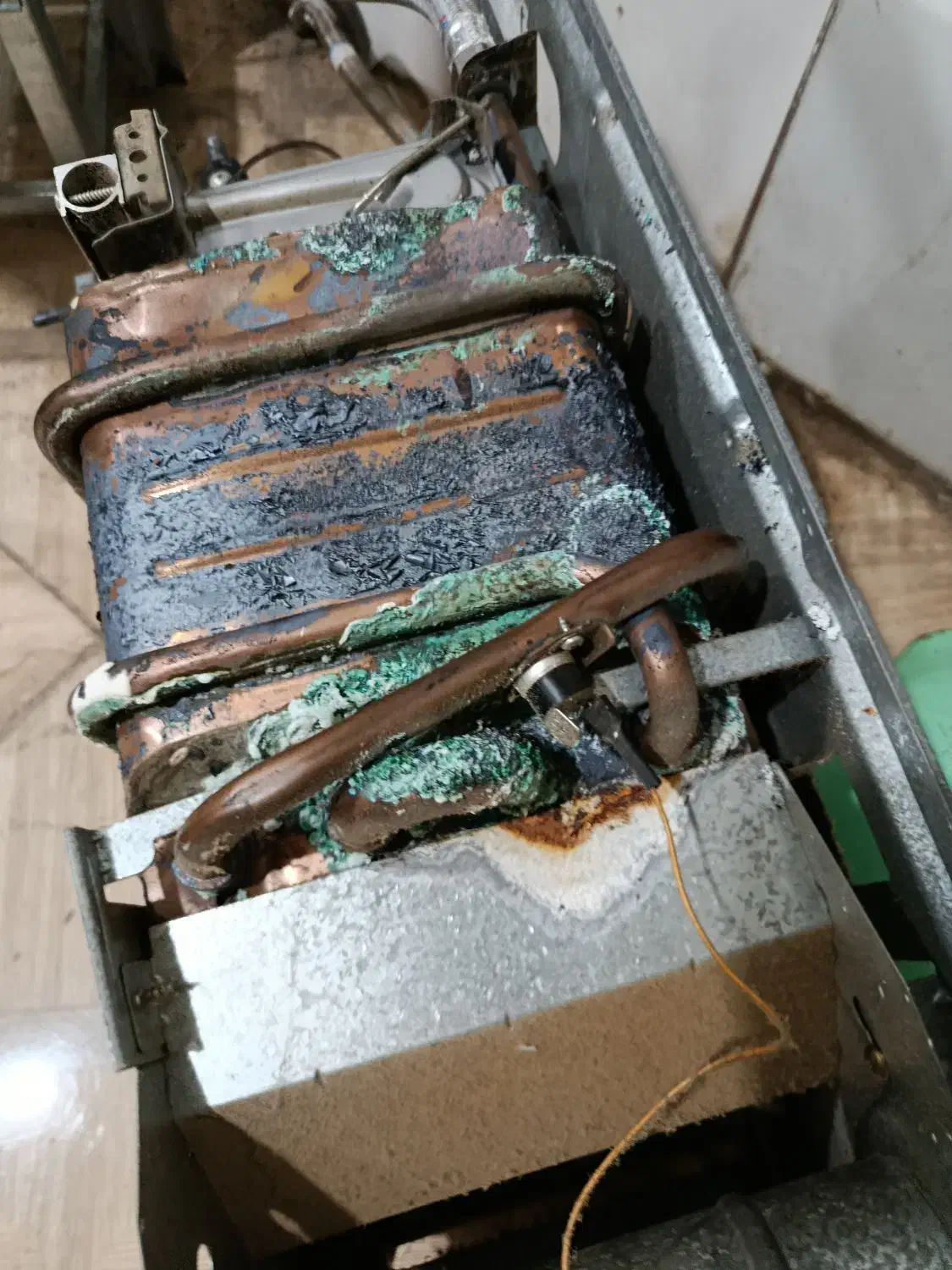 تعمیرات ابگرمکن یخچال|خدمات پیشه و مهارت|دهلران, |دیوار