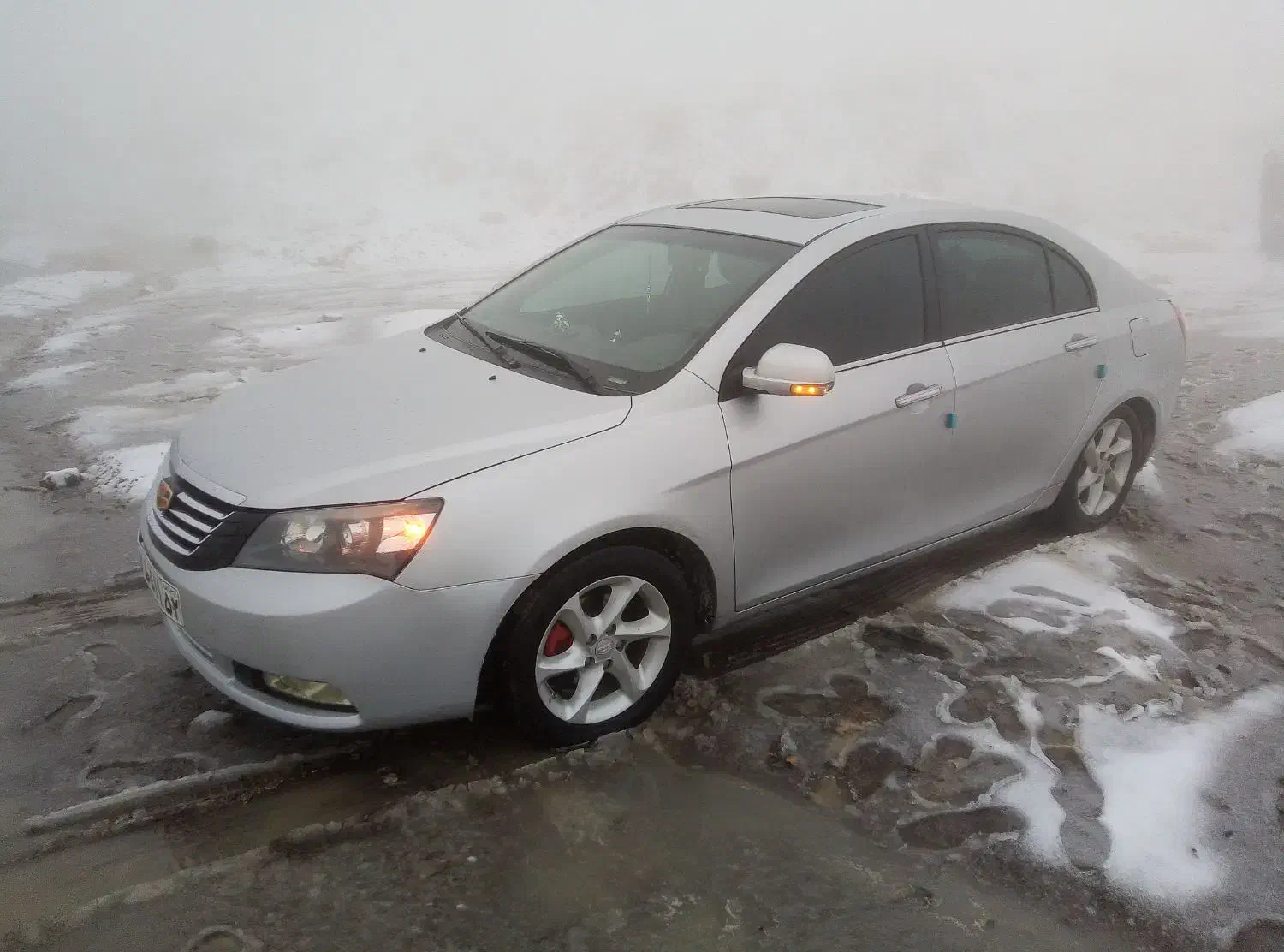 جیلی امگرند استثنایی|خودرو سواری و وانت|مشهد, دانشجو|دیوار