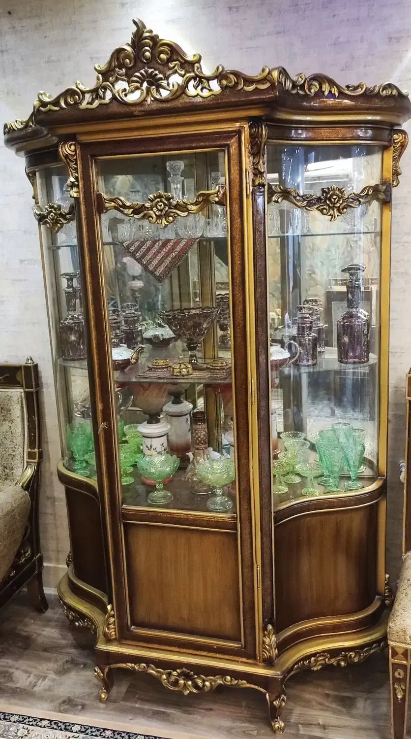 ویترین سلطنتی|بوفه، ویترین، کنسول|کاشان, امیرکبیر|دیوار