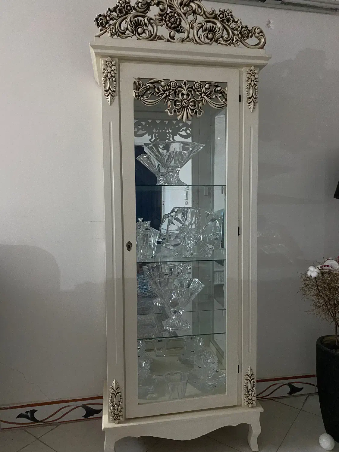 گنجه عروس|بوفه، ویترین، کنسول|مشهد, خواجه ربیع|دیوار