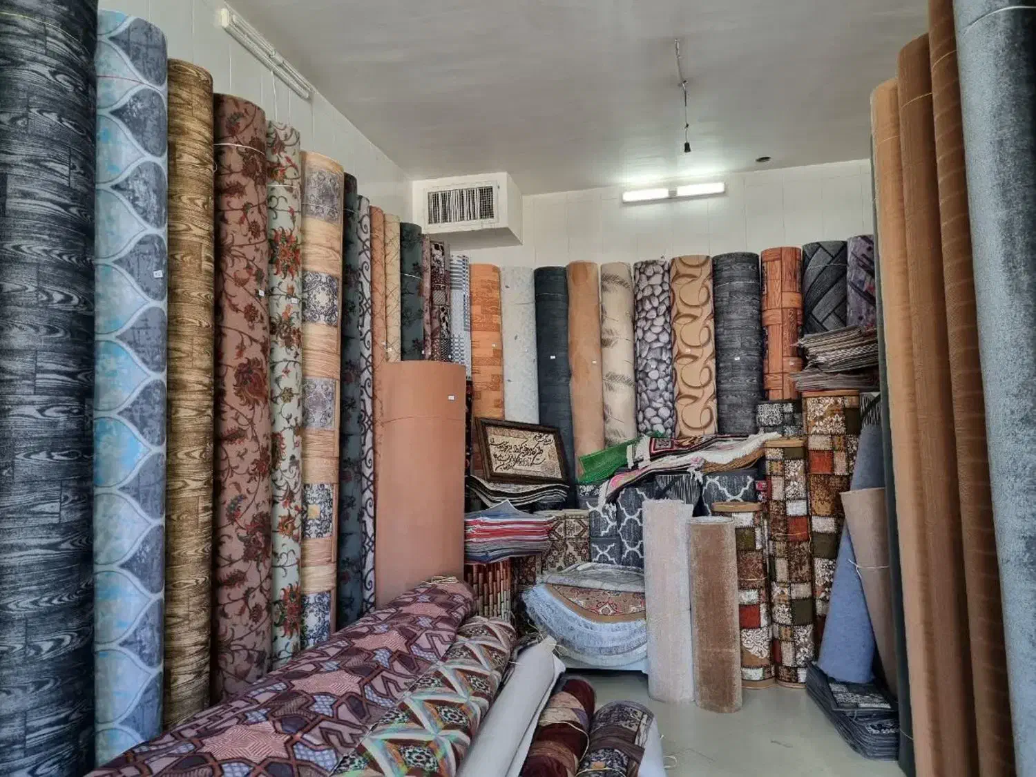 فروش موکت به علت جابه جایی فروشگاه 130 هزار تومان|موکت|اصفهان, فجر|دیوار