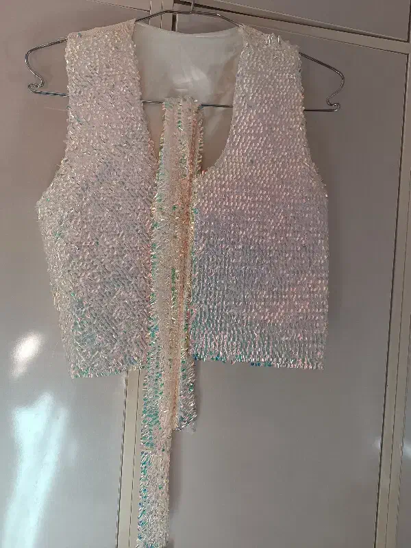 سخمه و شال نو|لباس|قروه, |دیوار