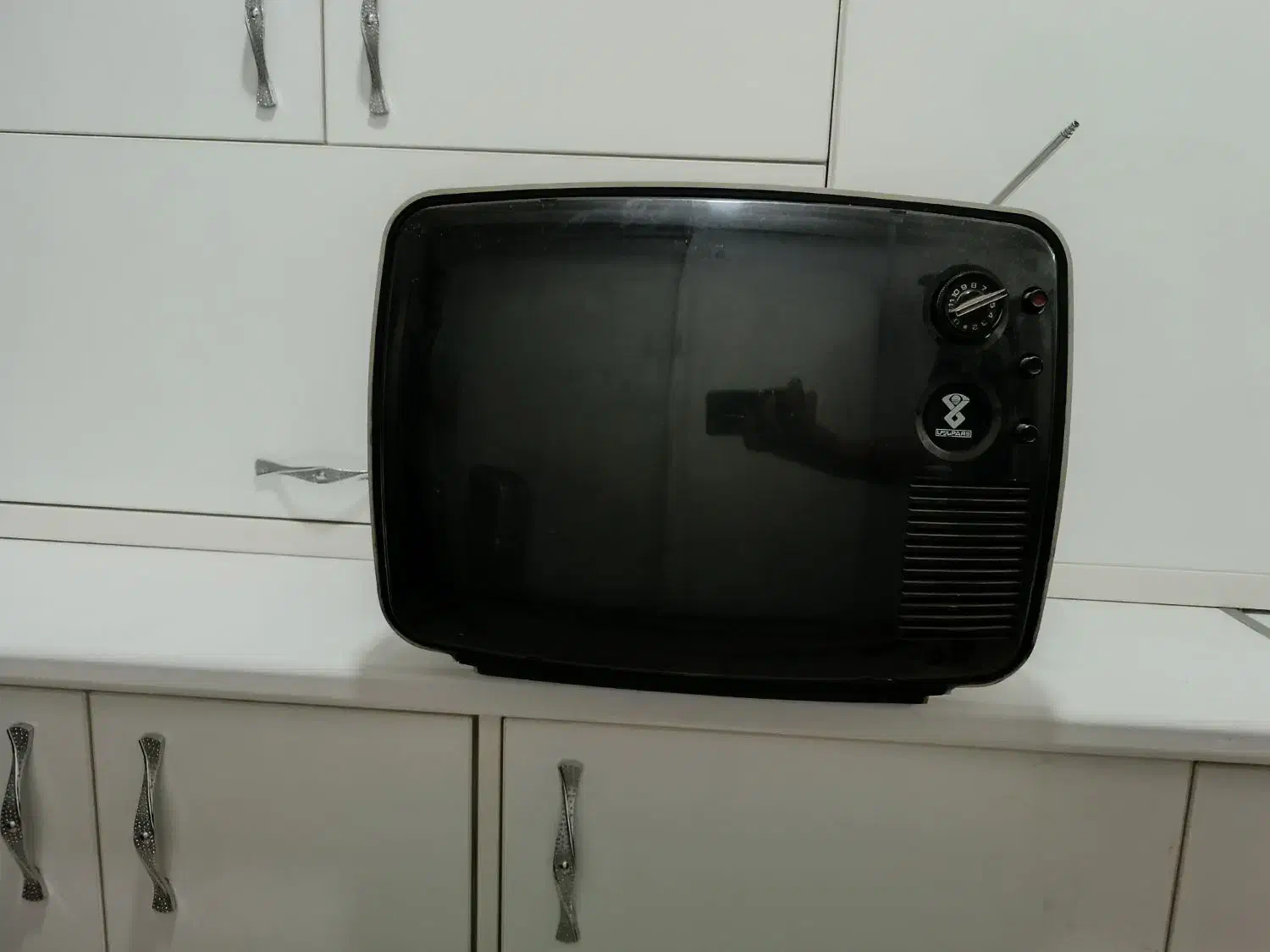 تلوزیون پارس|کلکسیون اشیاء عتیقه|ری, ملک‌آباد|دیوار