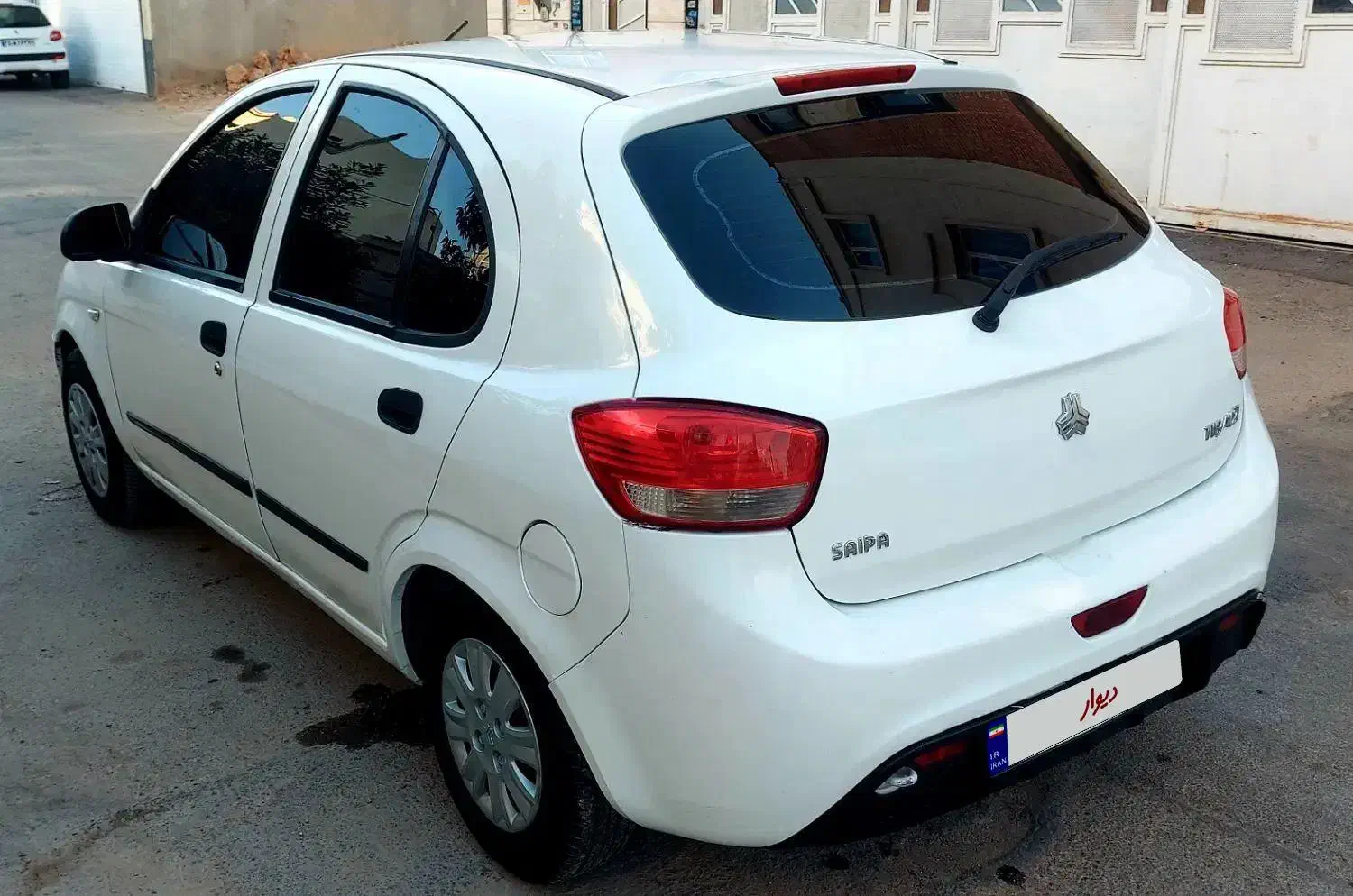 تیبا ۲ تیبا هاچبک مدل۱۳۹۶ سفید|خودرو سواری و وانت|شیراز, شهرک گلستان شمالی|دیوار