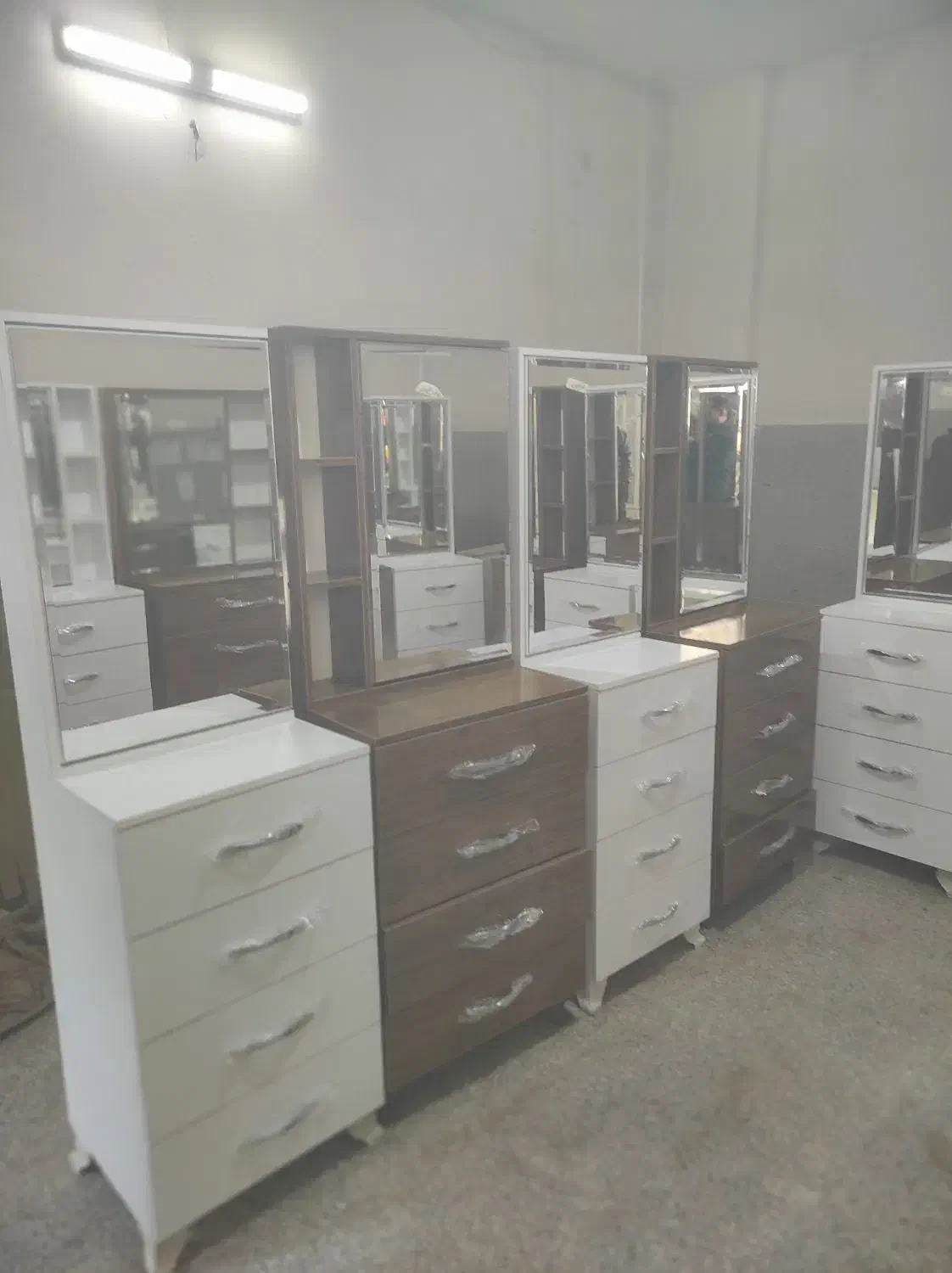 دراور اینه دار my45|جاکفشی، کمد، دراور|اصفهان, بوستان ناژوان|دیوار