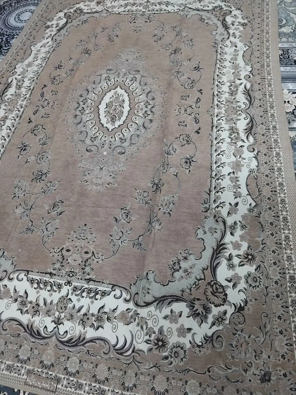 ۲عددروفرشی مخمل برجسته|روفرشی|قم, لسانی|دیوار