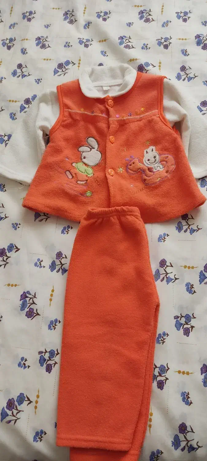 کاپشن عروسکی لباس سه تیکه|کفش و لباس بچه|سنندج, |دیوار