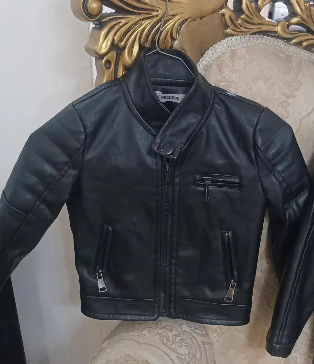 پوشاک|کفش و لباس بچه|چالوس, |دیوار