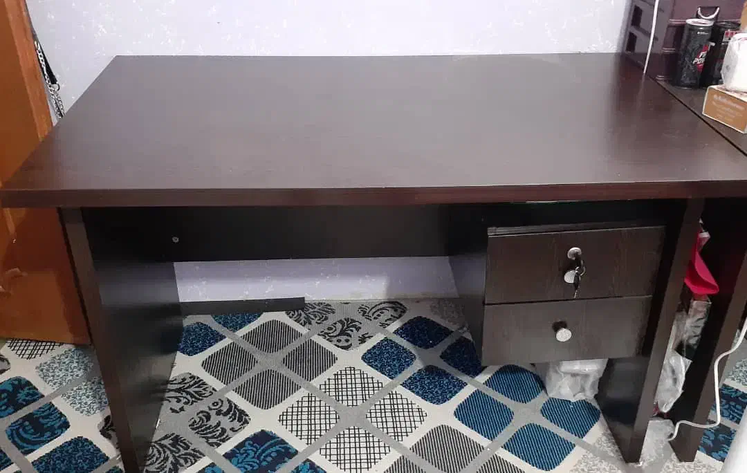 میز اداری|دفتر کار|بندر کنگان, |دیوار