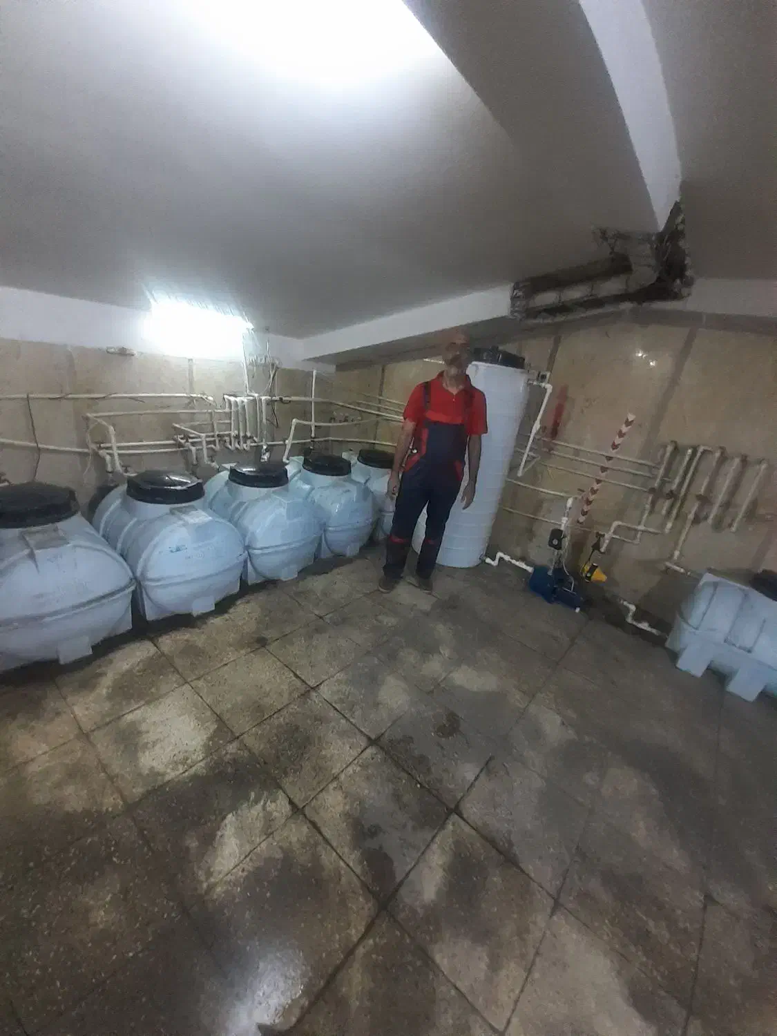 پمپ آب ، مخزن آب ، لوله کشی ، موتورخانه ، استخر|خدمات پیشه و مهارت|تهران, پاسداران|دیوار