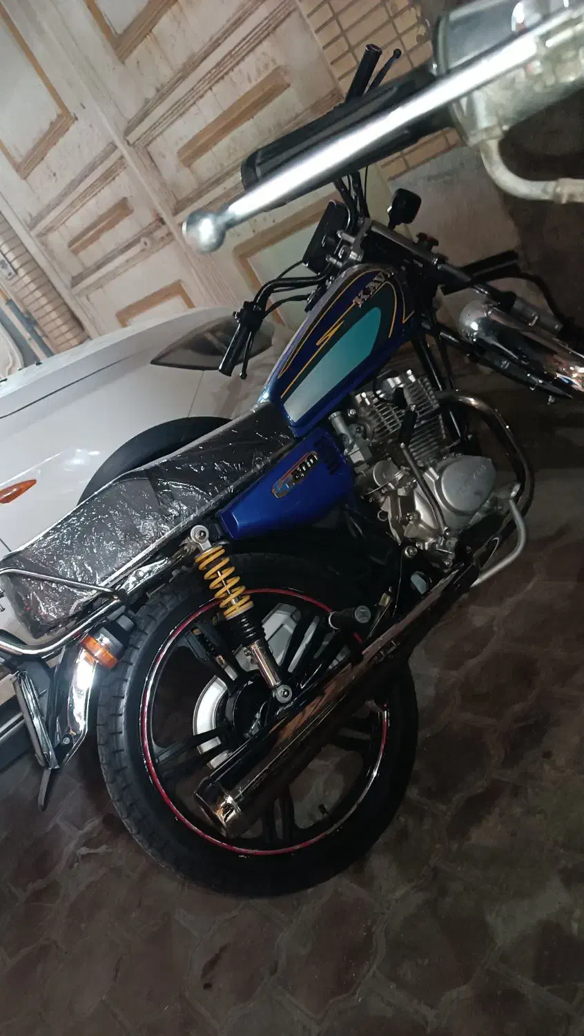 کویر 200مدل 402یکسال بیمه معاوضه با ایفون|موتورسیکلت|کاشان, میدانگاه آقا|دیوار