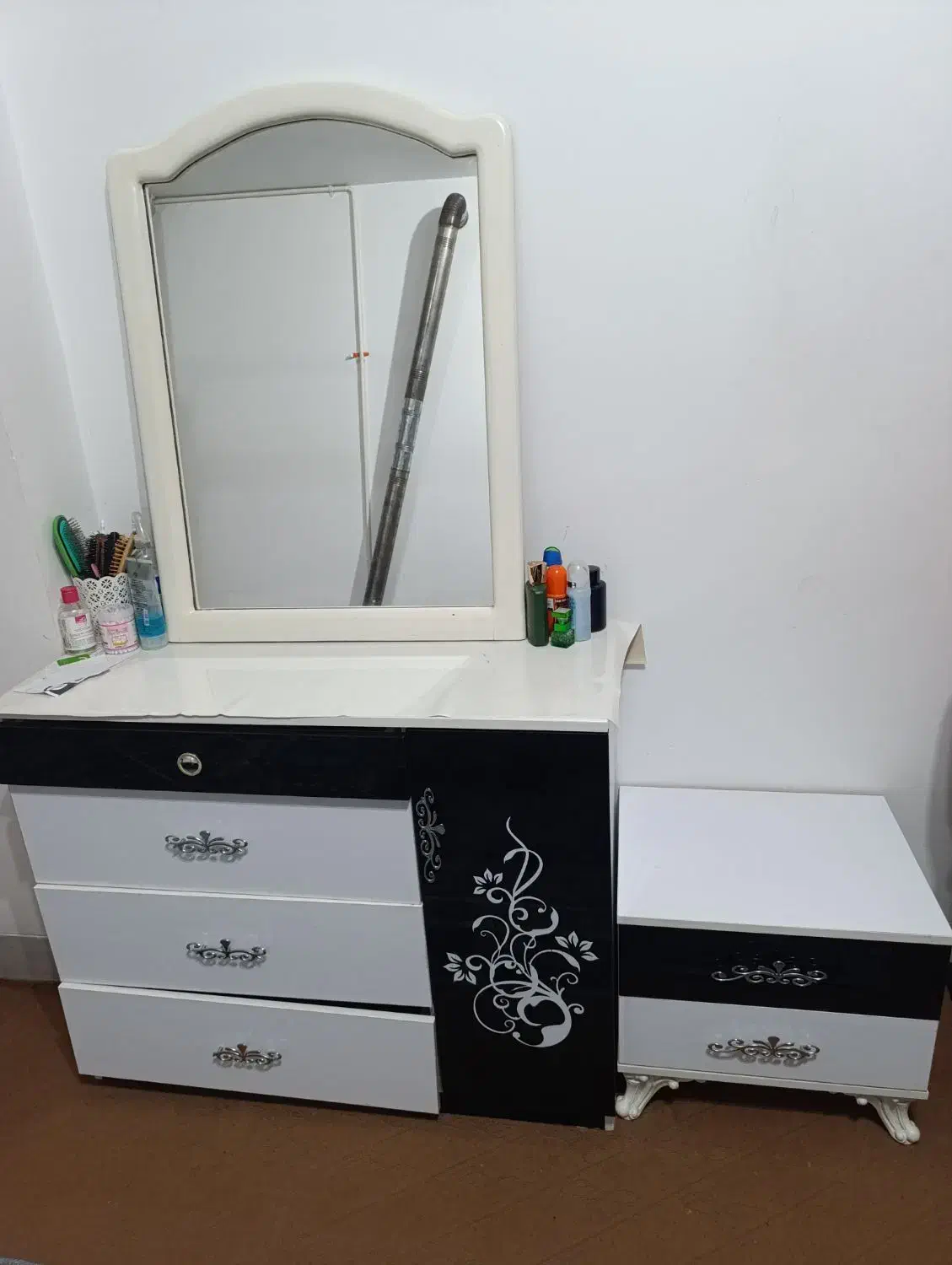 میز آرایش|جاکفشی، کمد، دراور|مبارکه, |دیوار