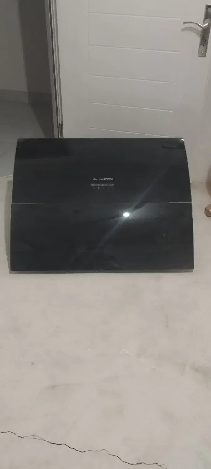 هود درسا|هود|تبریز, |دیوار