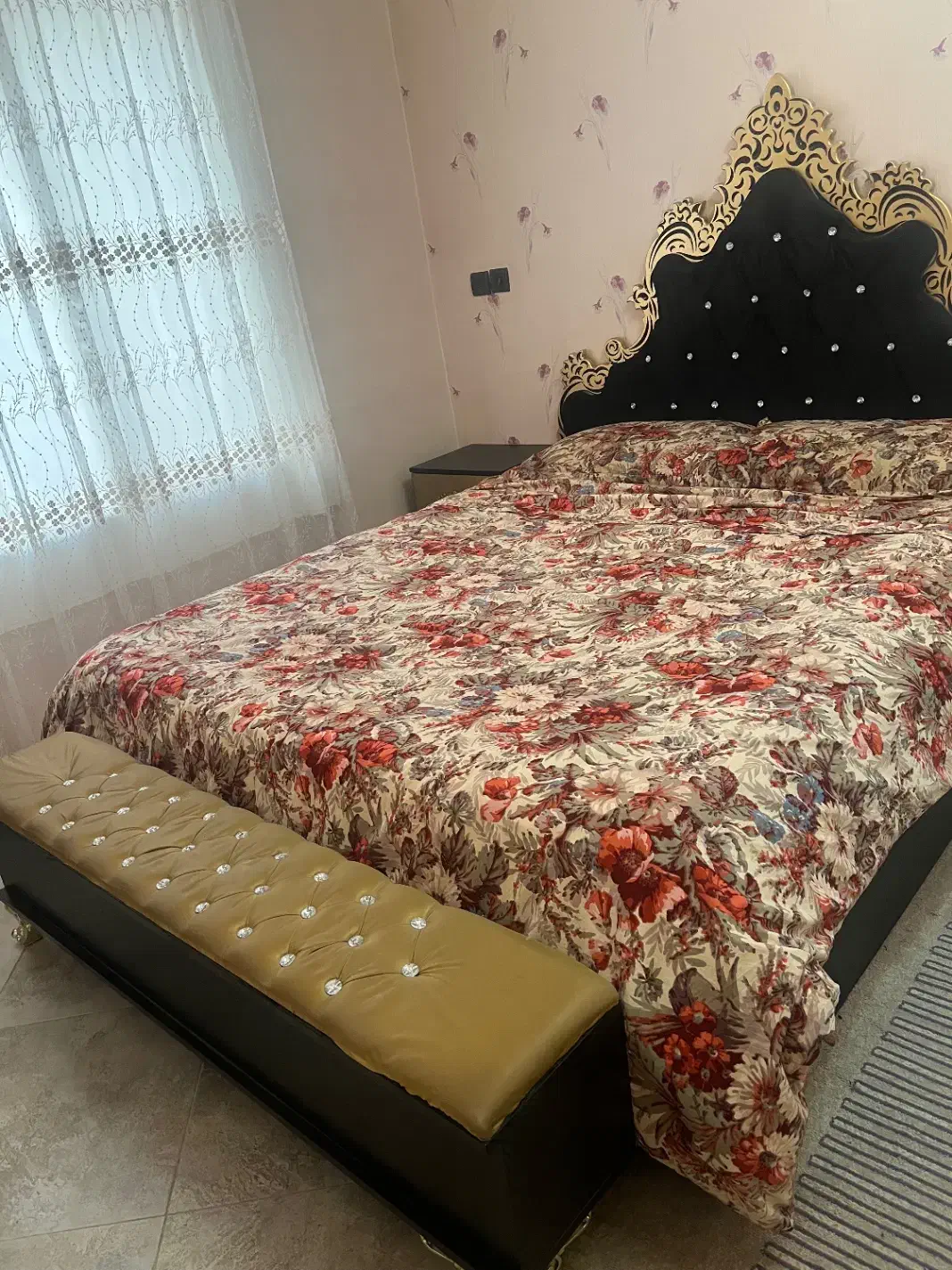 سرویس تخت دو نفره همراه تشک طبی|تخت و سرویس خواب|تبریز, |دیوار