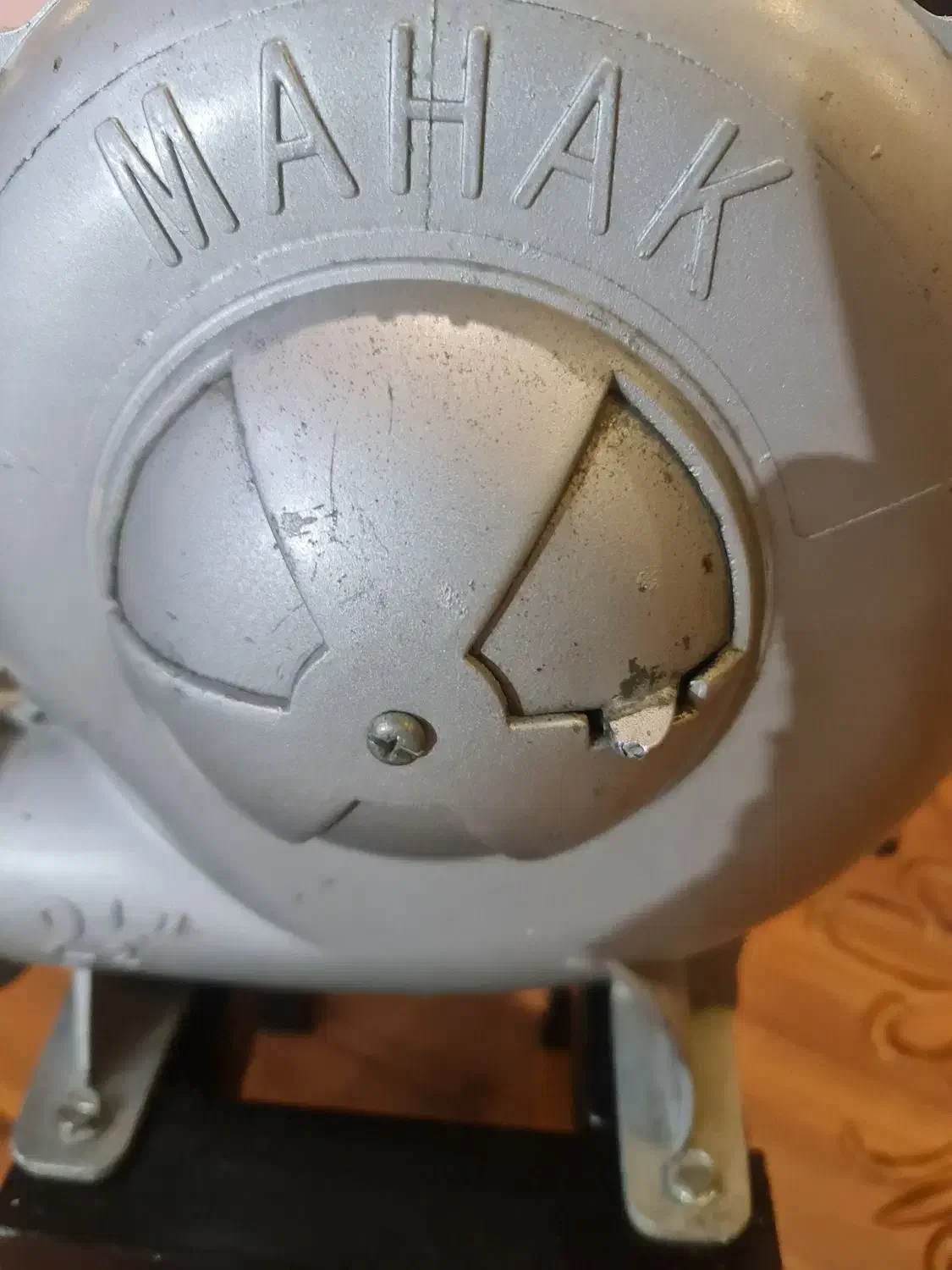 دمنده فن دمنده برند محک در حد آک|پنکه و تصفیهکنندهٔ هوا|مشهد, راه آهن|دیوار