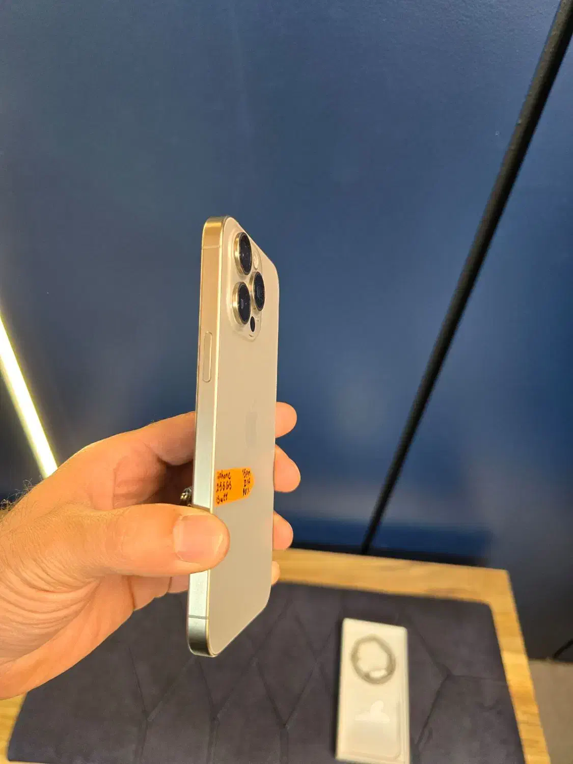 15p.m iphone|موبایل|رشت, چله خانه|دیوار