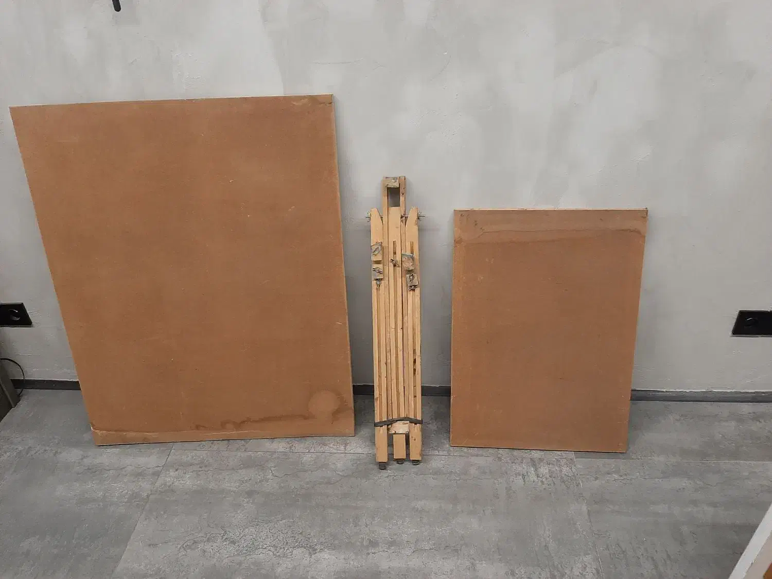 پایه وتخته|لوازم التحریر|تهران, زعفرانیه|دیوار