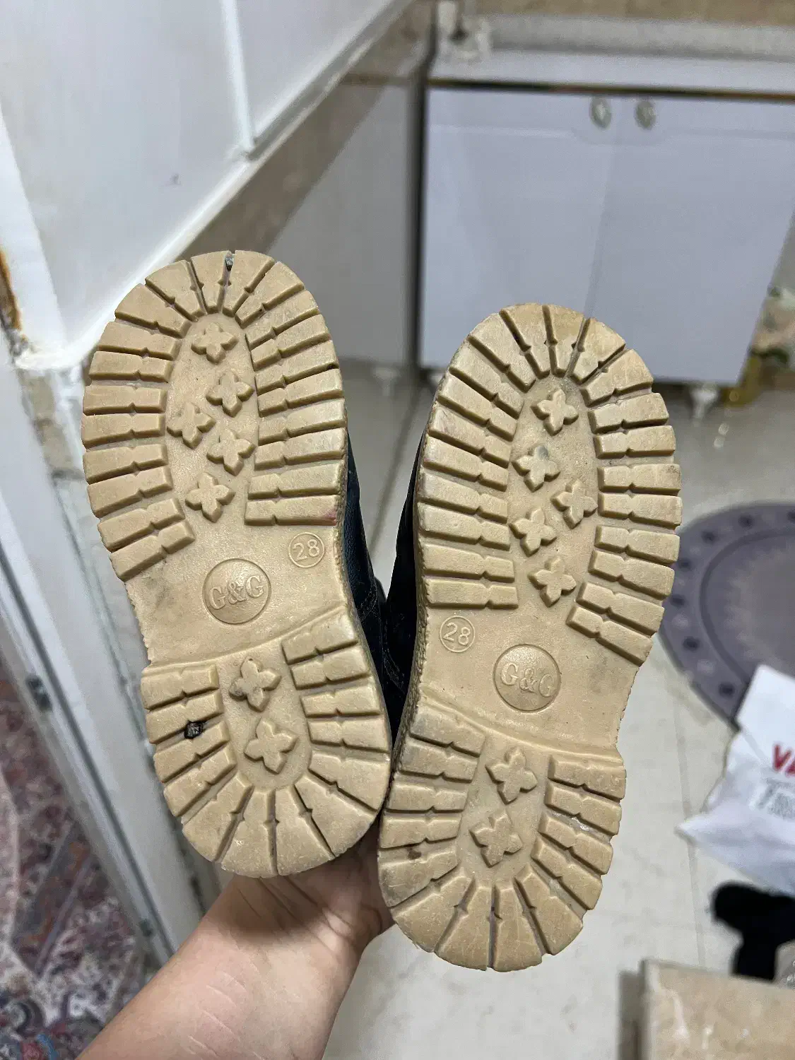 سایز ۲۹|کفش و لباس بچه|سردشت, |دیوار