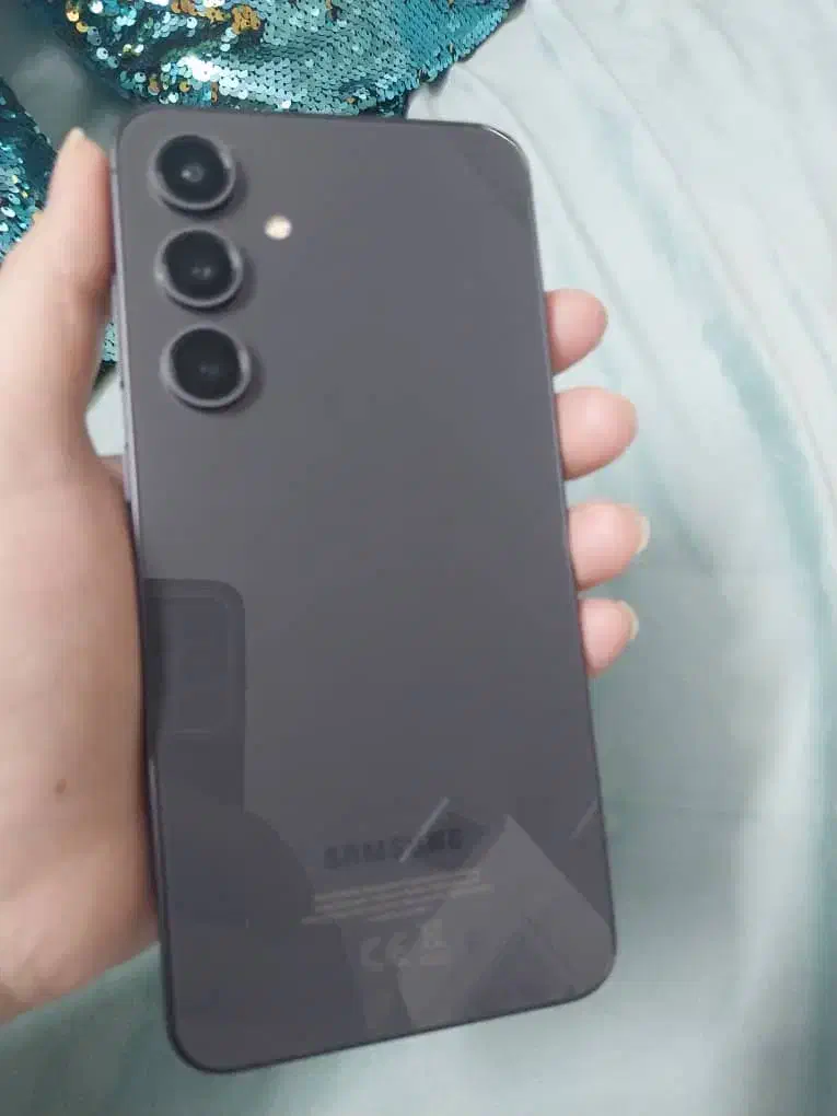 s24fe|موبایل|تهران, مظاهری|دیوار