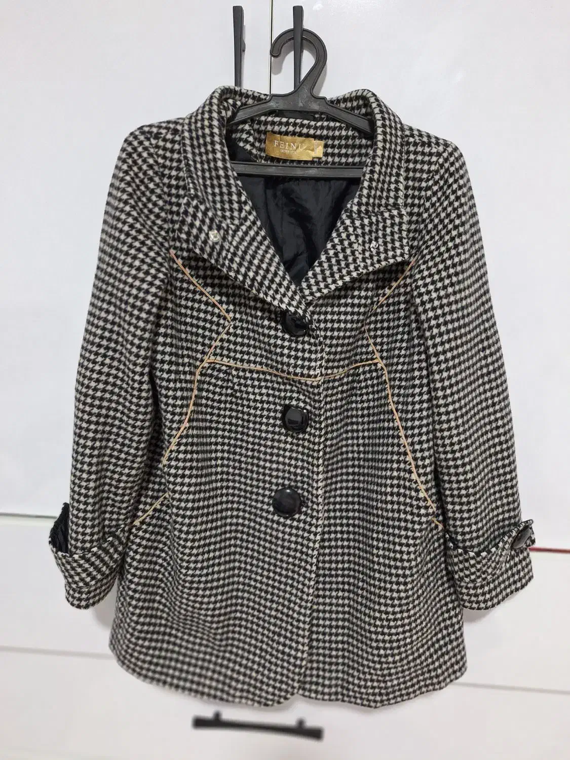 پالتو و خز و چرم و کت|لباس|بجنورد, |دیوار