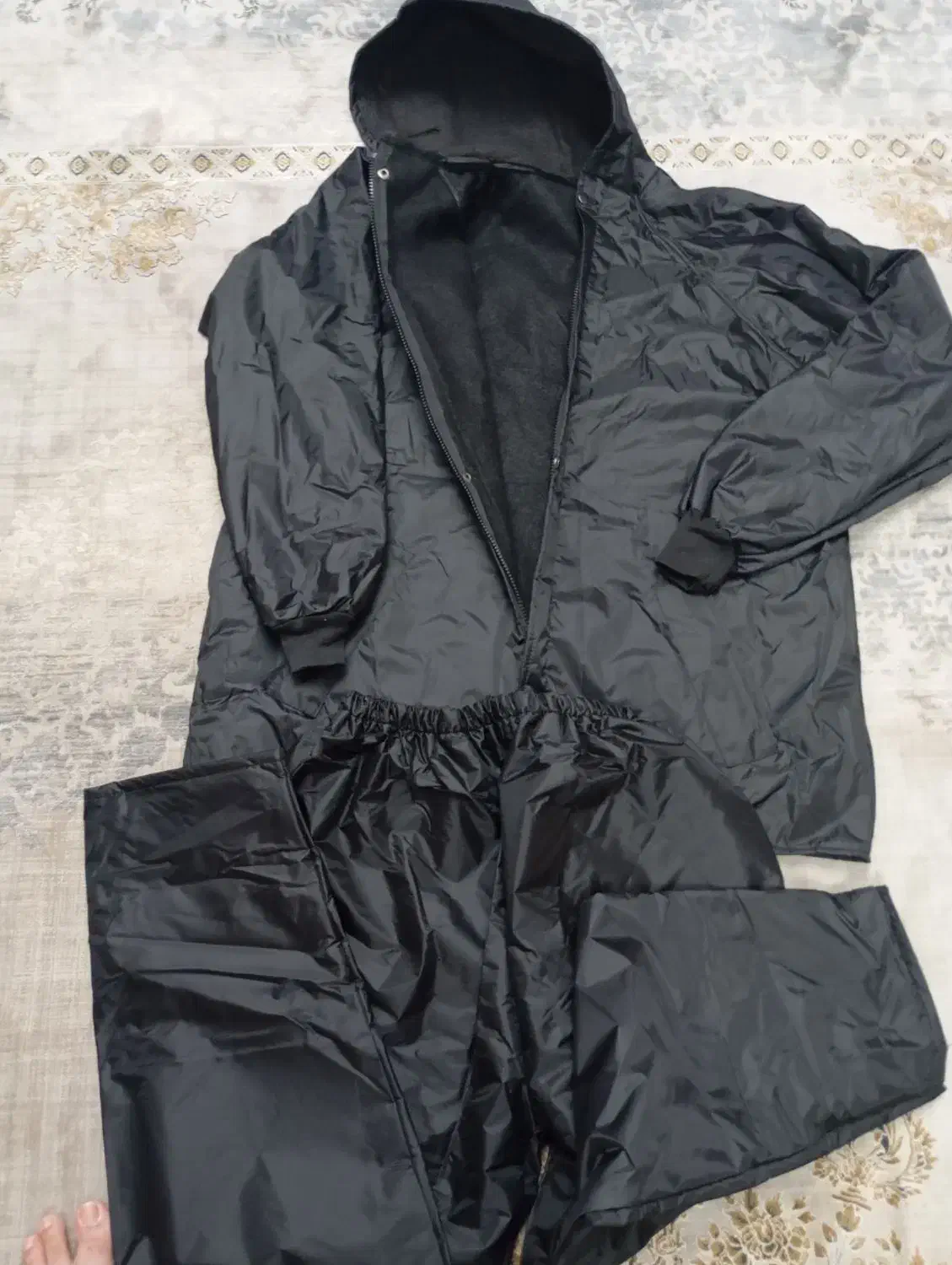 بادگیرمردانه|لباس|رشت, استقامت ۲|دیوار